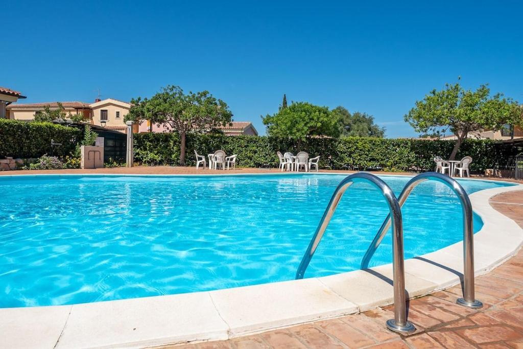 House In Residence With Swimming Pool 2 Km From The Sea 默塔玛丽亚 外观 照片